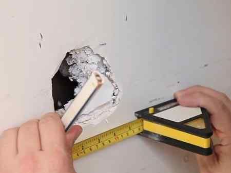 repairing drywall